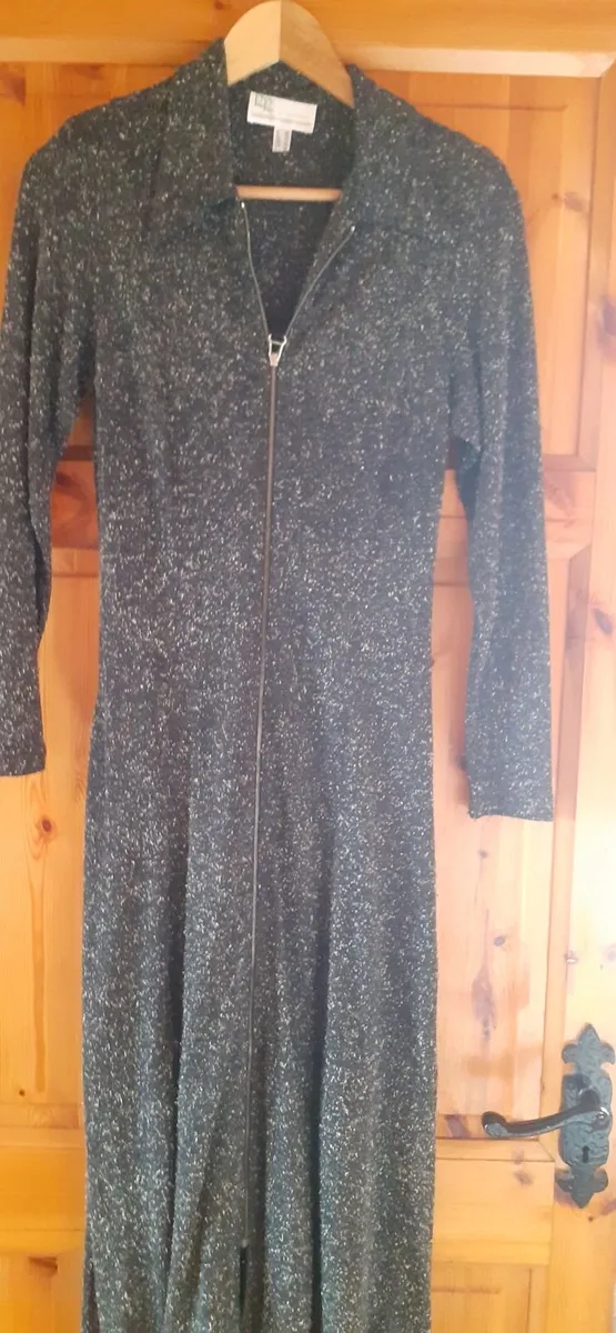 Lovely dresses - 4 pieces - Image 2