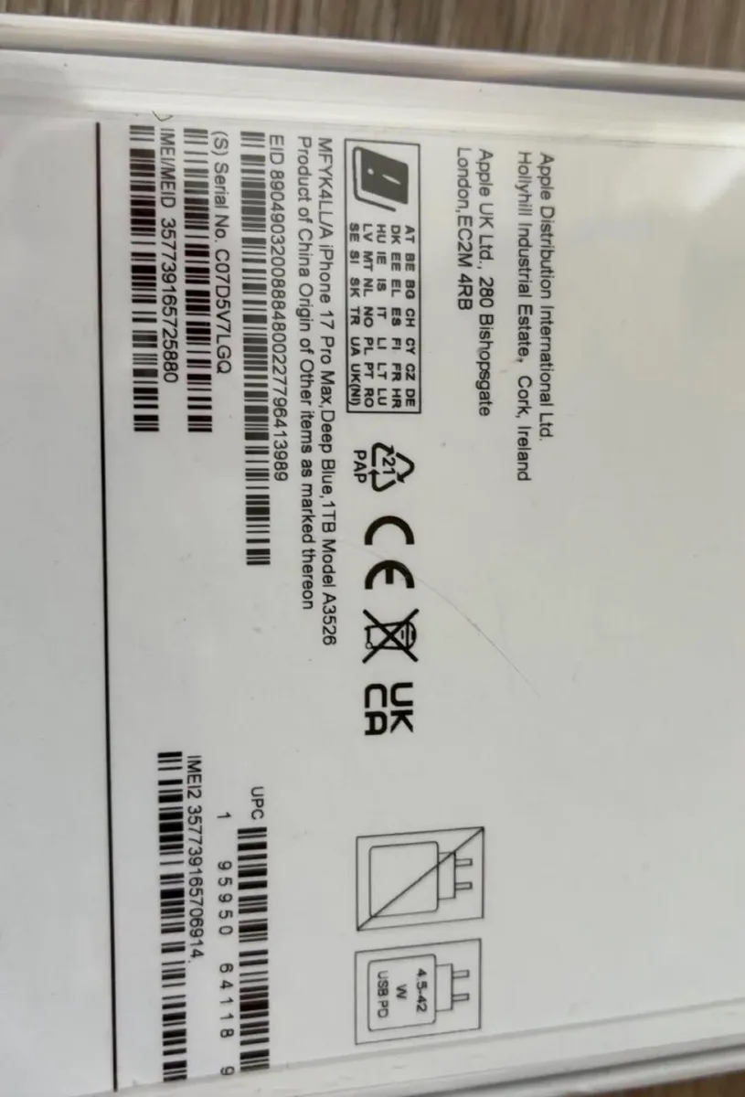 Iphone 17 Pro Max Deep Blue - Image 3
