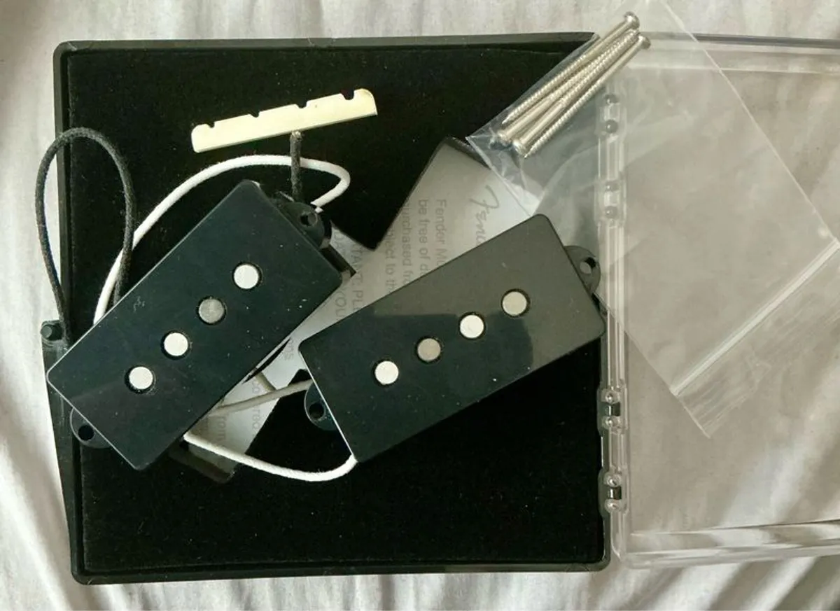 Bass pickups - Image 1