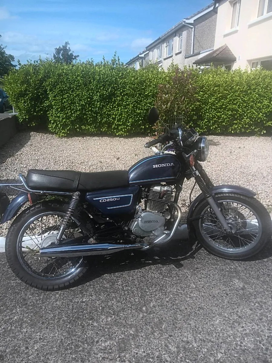 Honda CD250U - Image 3