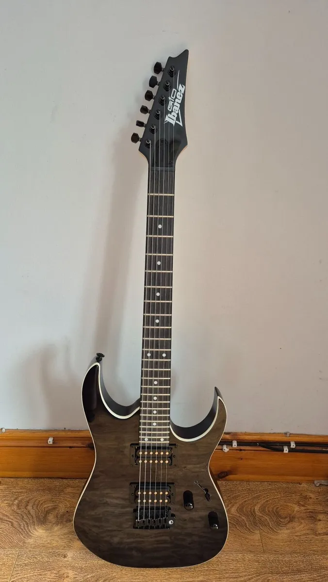 Guitar - Image 3