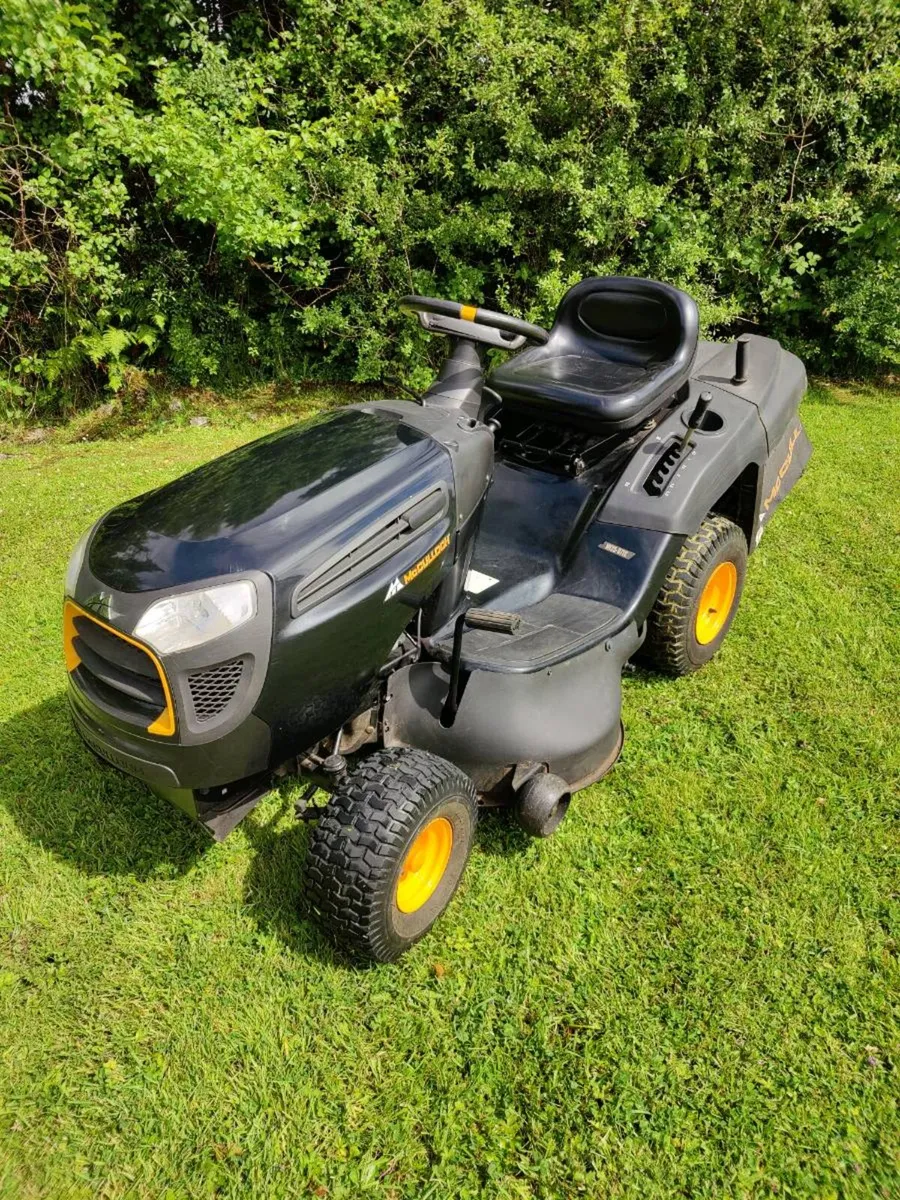 McCulloch M125-97TC  Riding Lawn Mower - Image 1