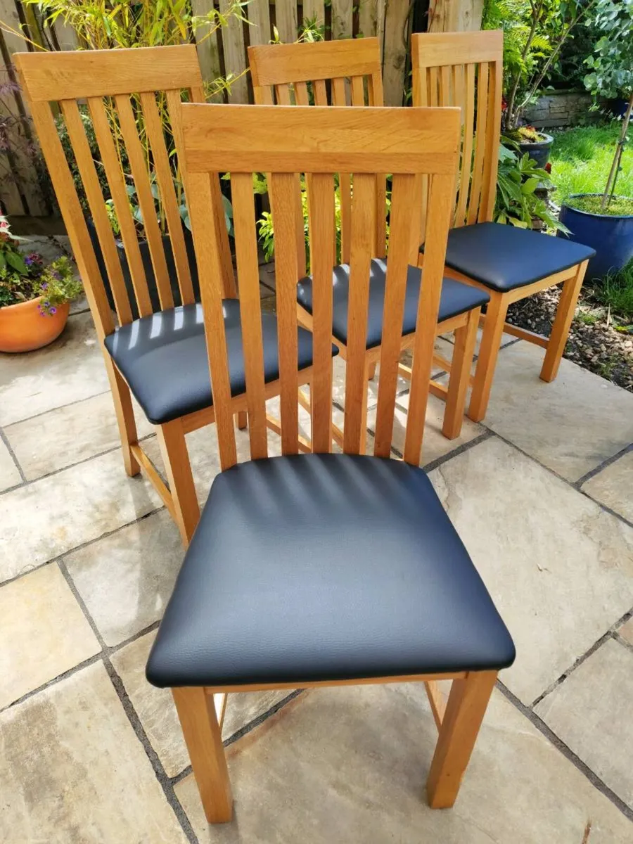 8 kitchen dining chairs - Image 4