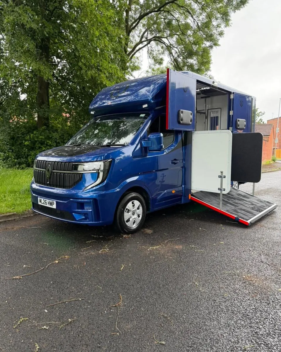 New & Used 2 Stalls - Image 1