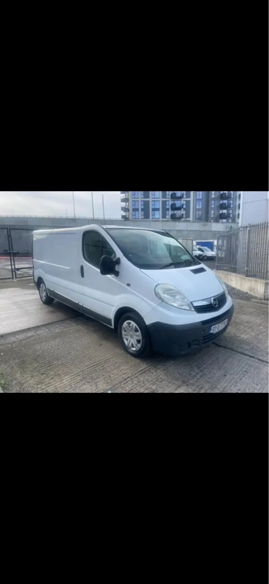 2007 Opel Vivaro LWB - Image 1