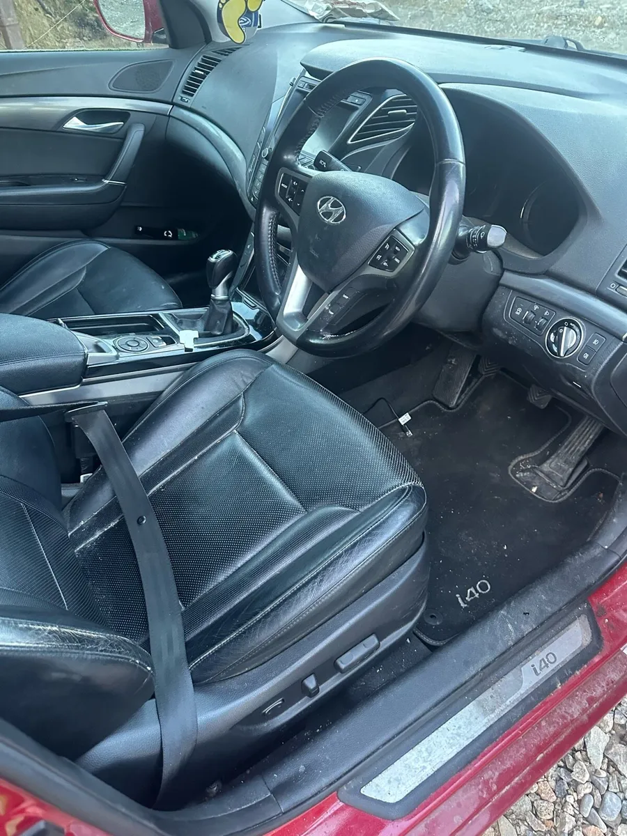Hyundai i40 for breaking - Image 4