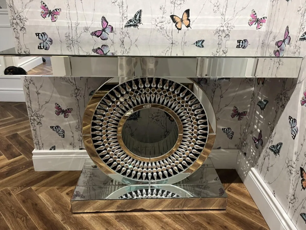 Mirrored console unit and matching mirror - Image 2