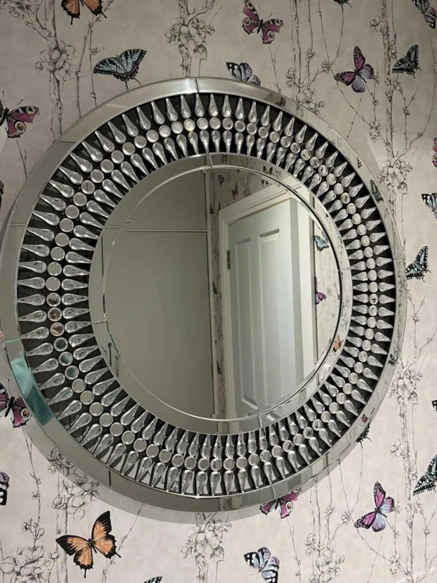 Mirrored console unit and matching mirror - Image 3