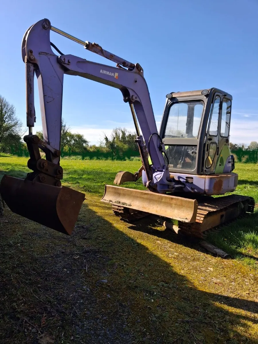 Mini diggers - Image 2