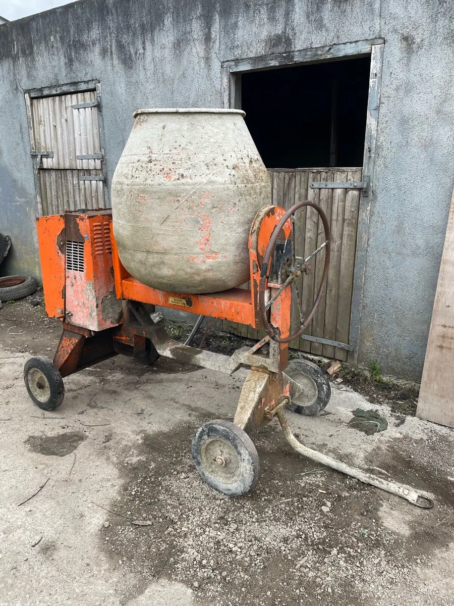 Belle 200T Diesel Mixer - Image 2