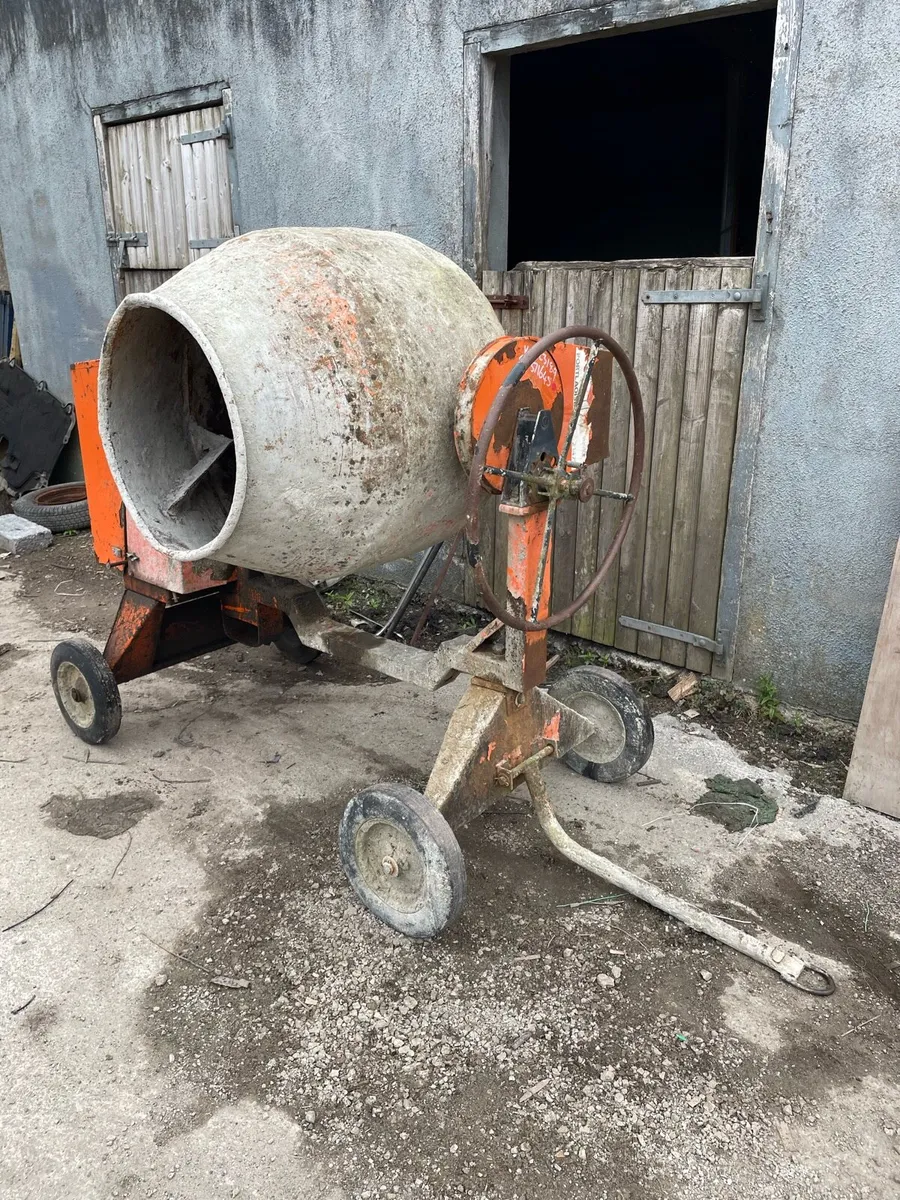 Belle 200T Diesel Mixer - Image 1