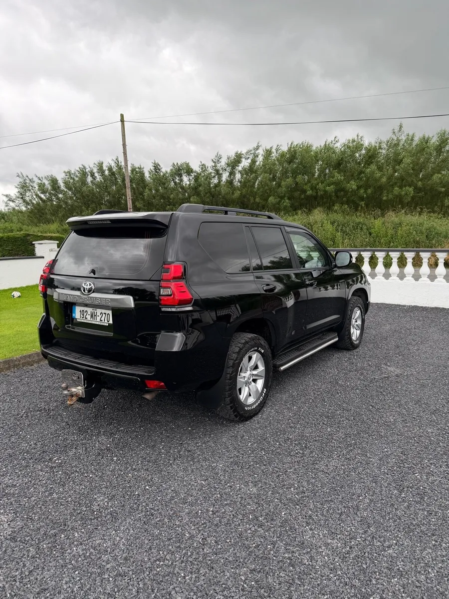 Toyota Landcruiser - Image 3