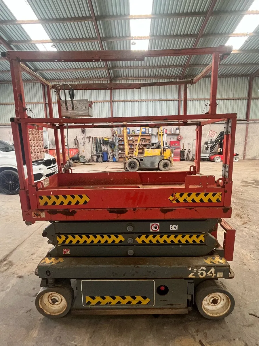 Skyjack sjiii-3219 electric scissor lift (No Vat) - Image 4