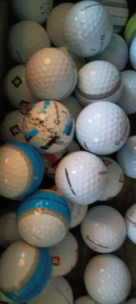 Golf Balls - Image 2