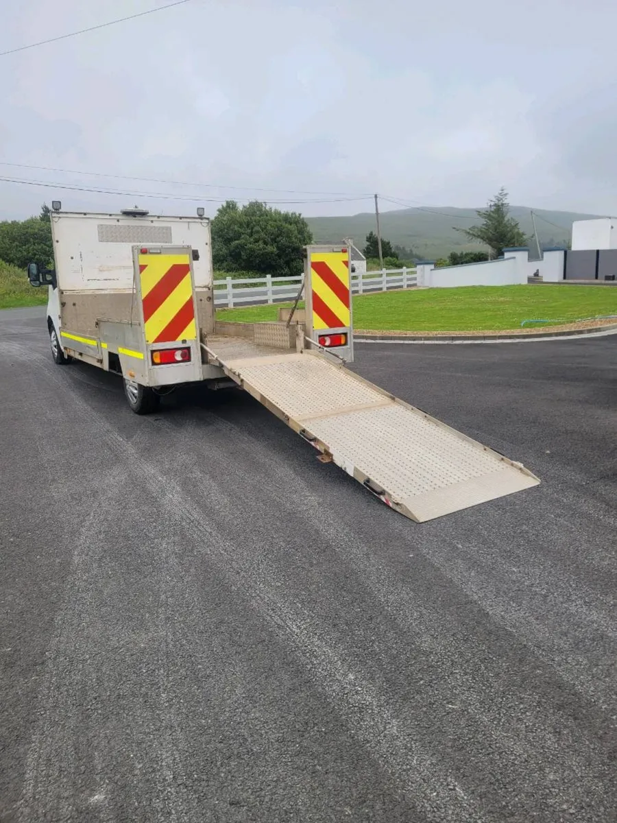 2018 Nissan nv400 low loader body with ramp - Image 4
