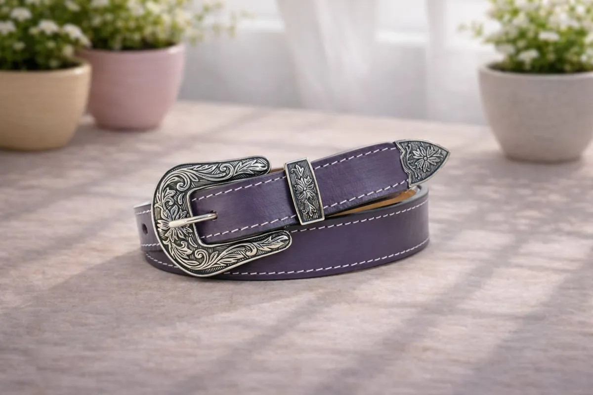 Leather Cowboy Cowgirl Engraved Buckle Belt - Image 3
