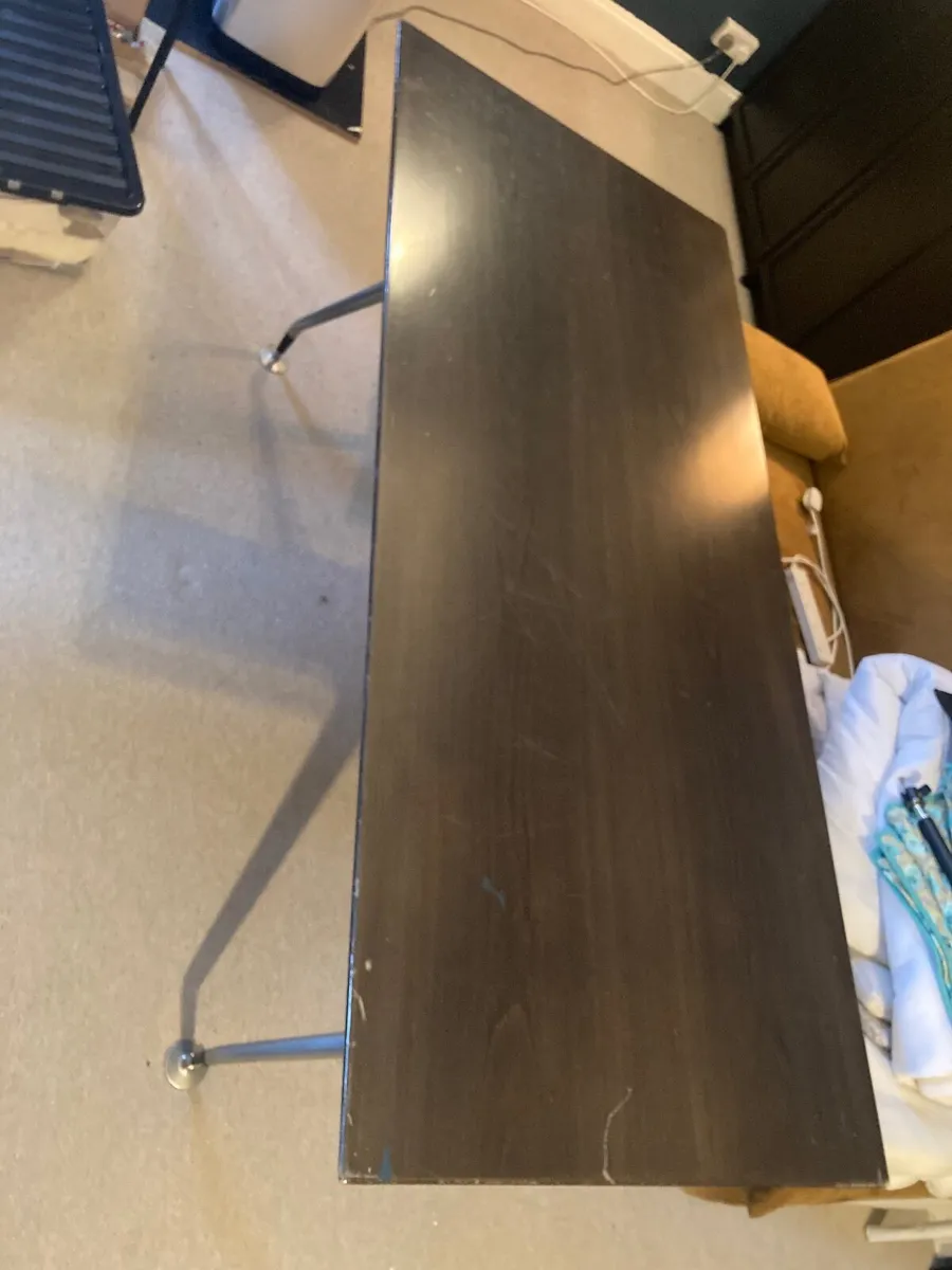Table / Desk - Image 3