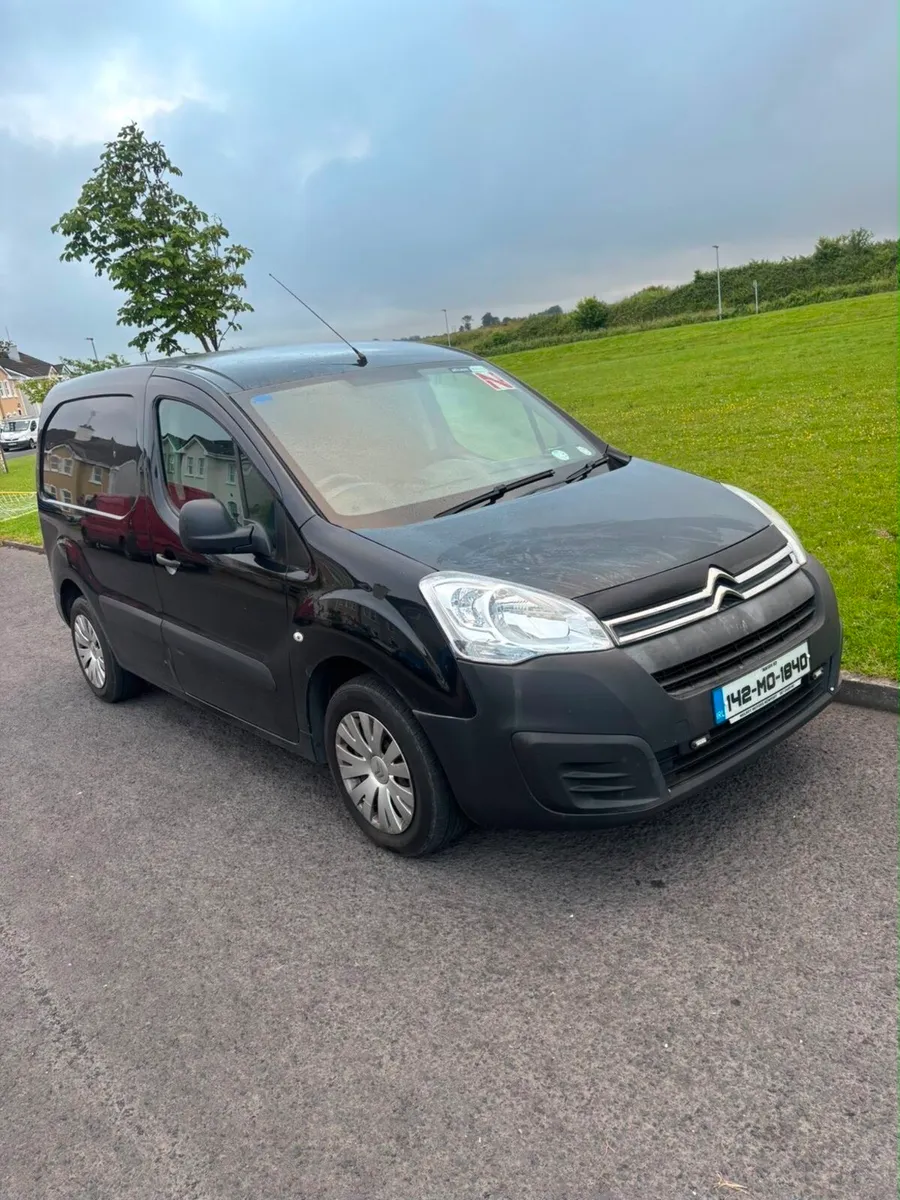 Citreon berlingo 142 1.6 Diesel 3 seater - Image 1