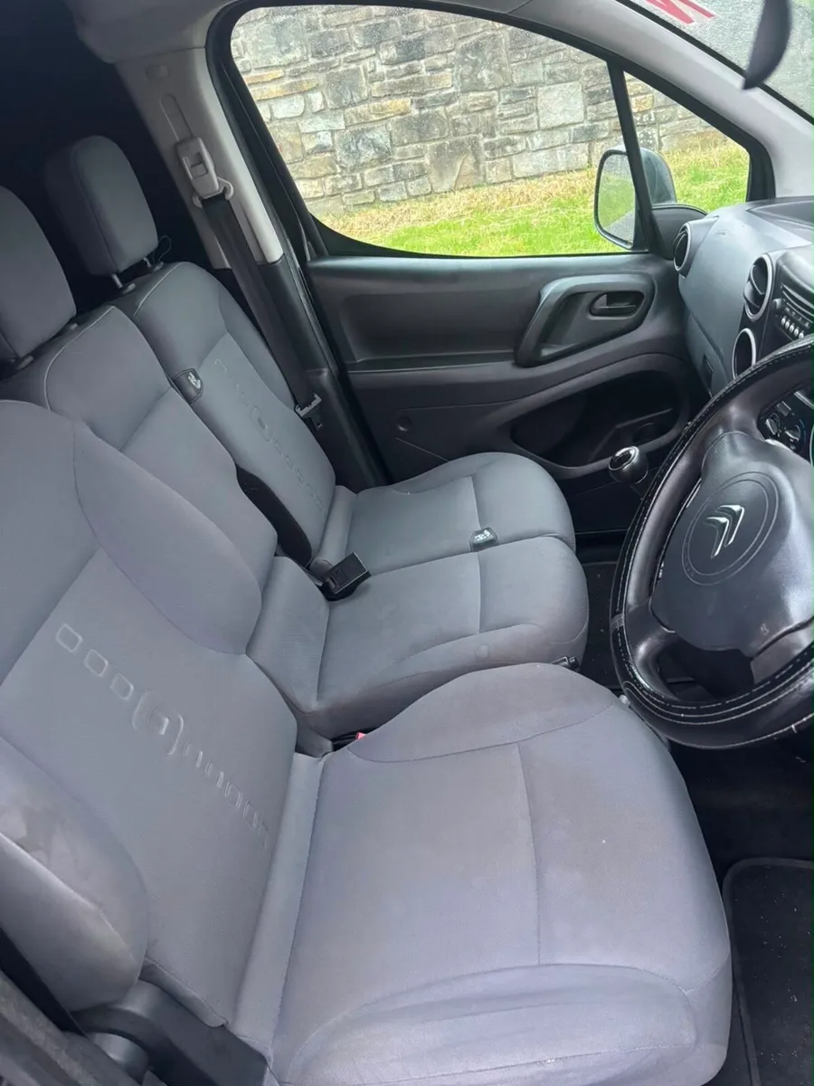 Citreon berlingo 142 1.6 Diesel 3 seater - Image 4