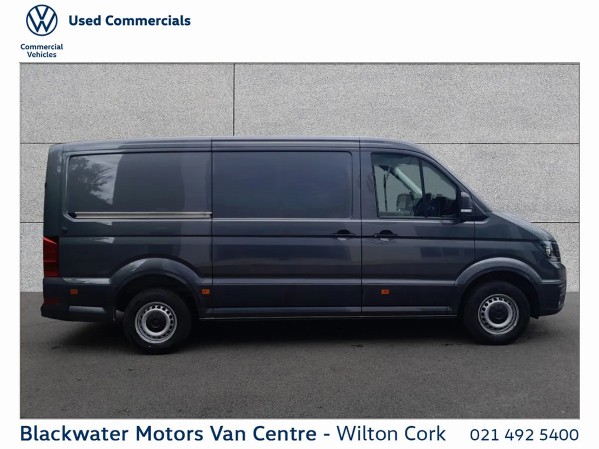 Volkswagen Crafter VAN 2.0TDI 177BHP MEDIUM WHEEL - Image 4