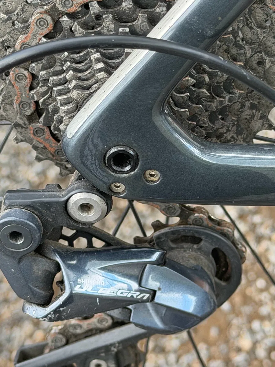 Road bike - Image 1