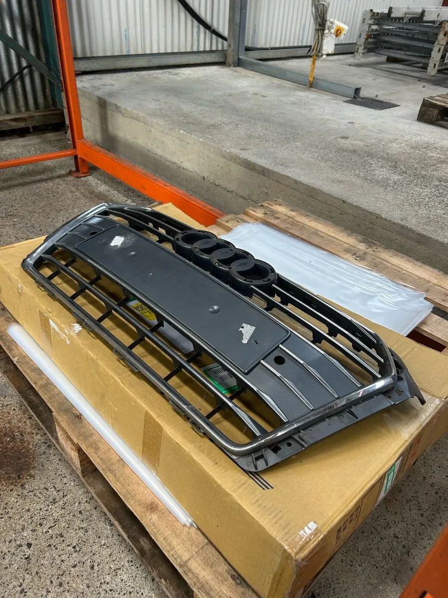 Audi A4 Sline Front Grill - Image 1