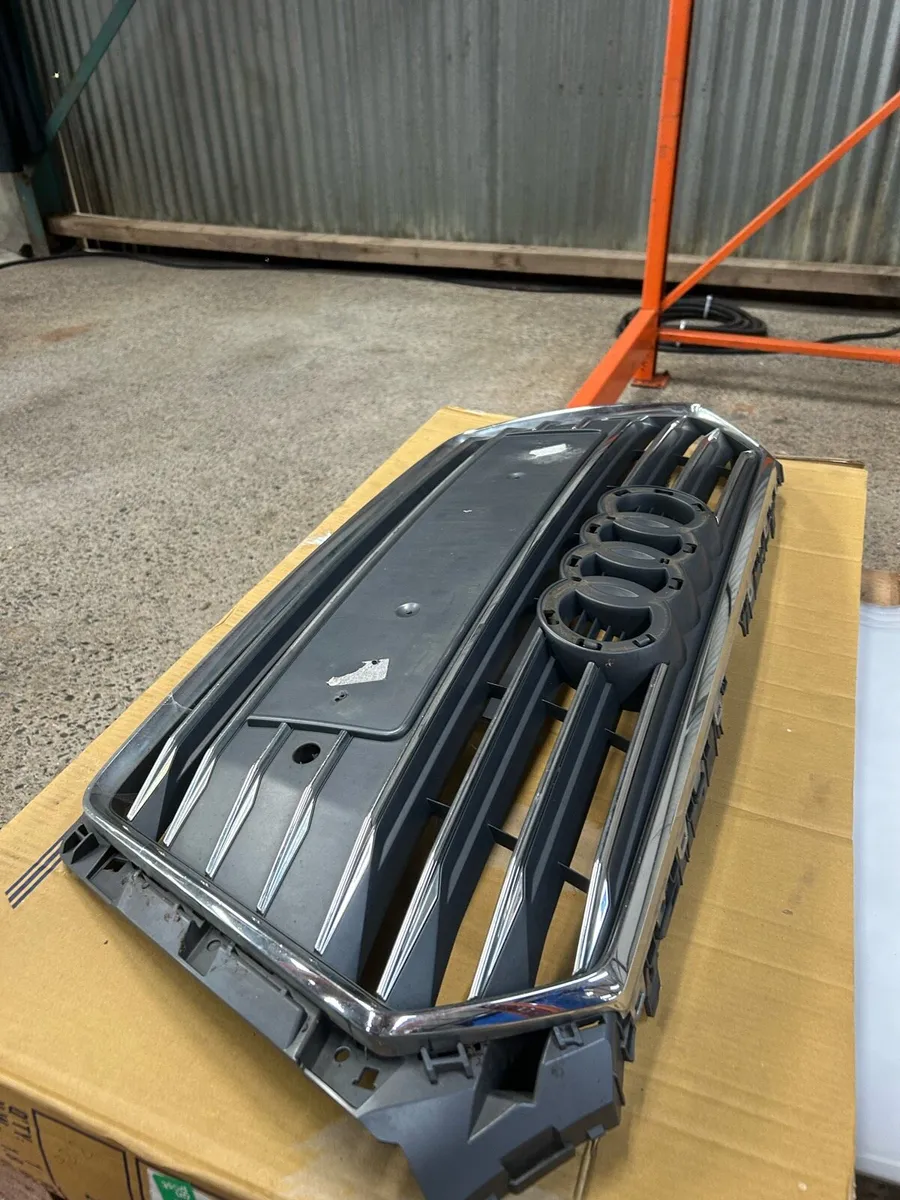Audi A4 Sline Front Grill - Image 3