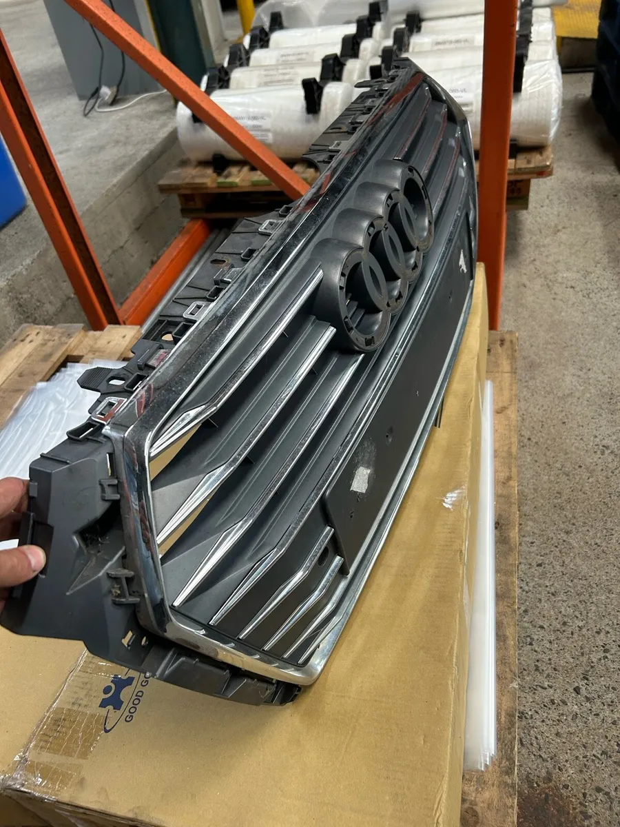 Audi A4 Sline Front Grill - Image 4