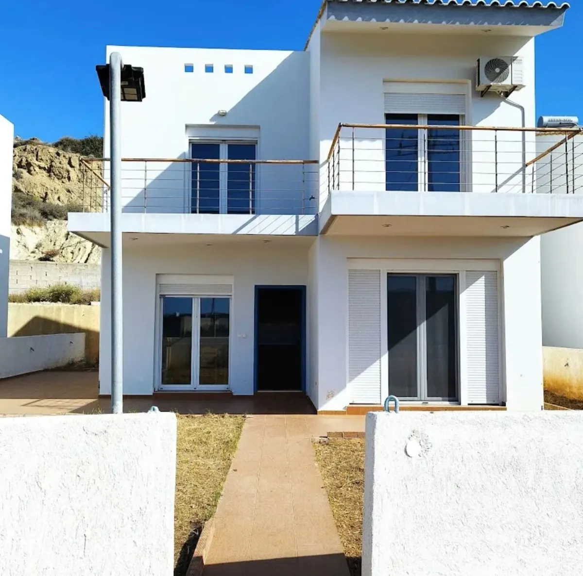 GORGEOUS HOLIDAY HOUSE IERAPETRA CRETE GREECE - Image 1