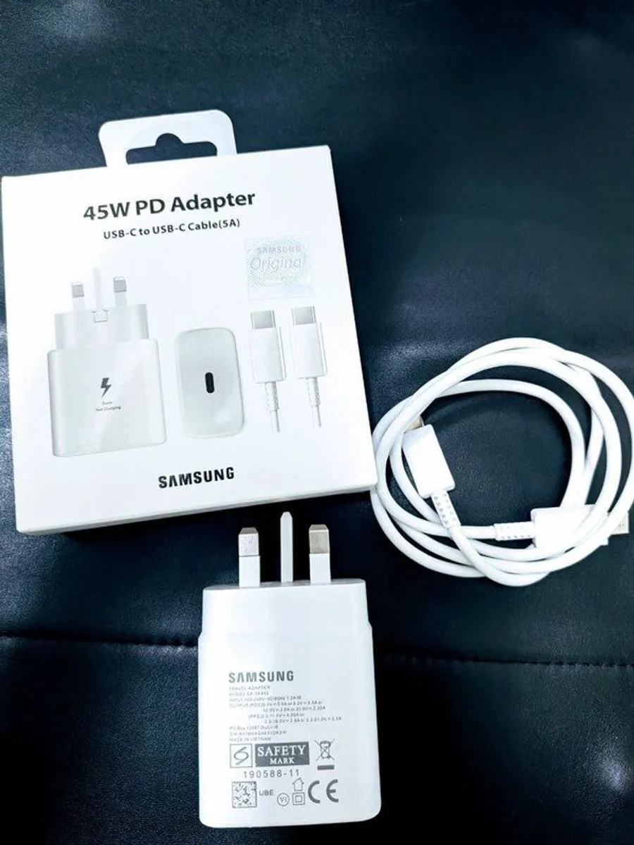 Fast Charging USB-C - Image 1