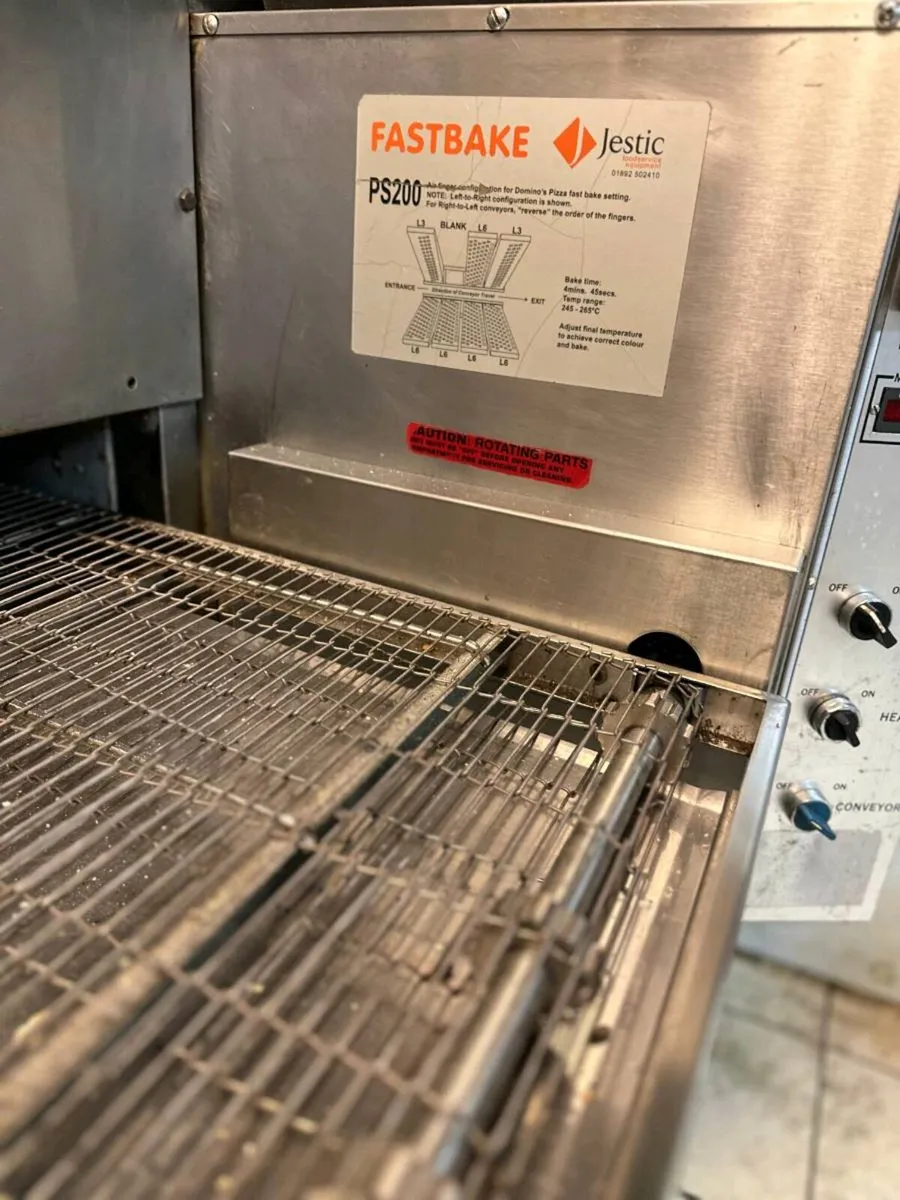 Marshall 32" Conveyor Pizza Oven – Commercial Grad - Image 2