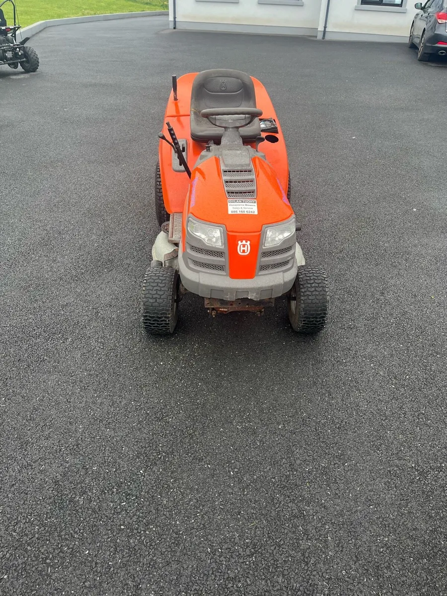 Husqvarna Ride on Mower - Image 3