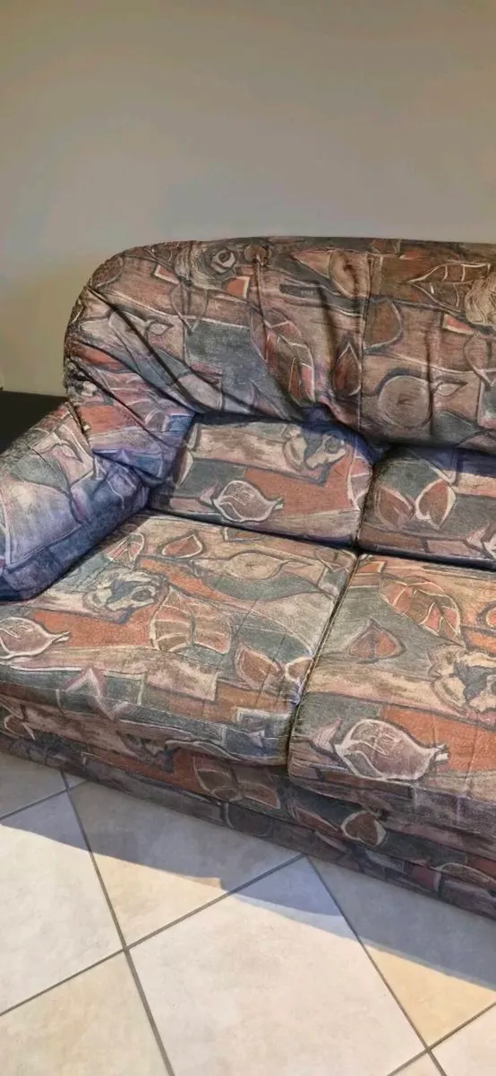 3 seater couch - Image 2