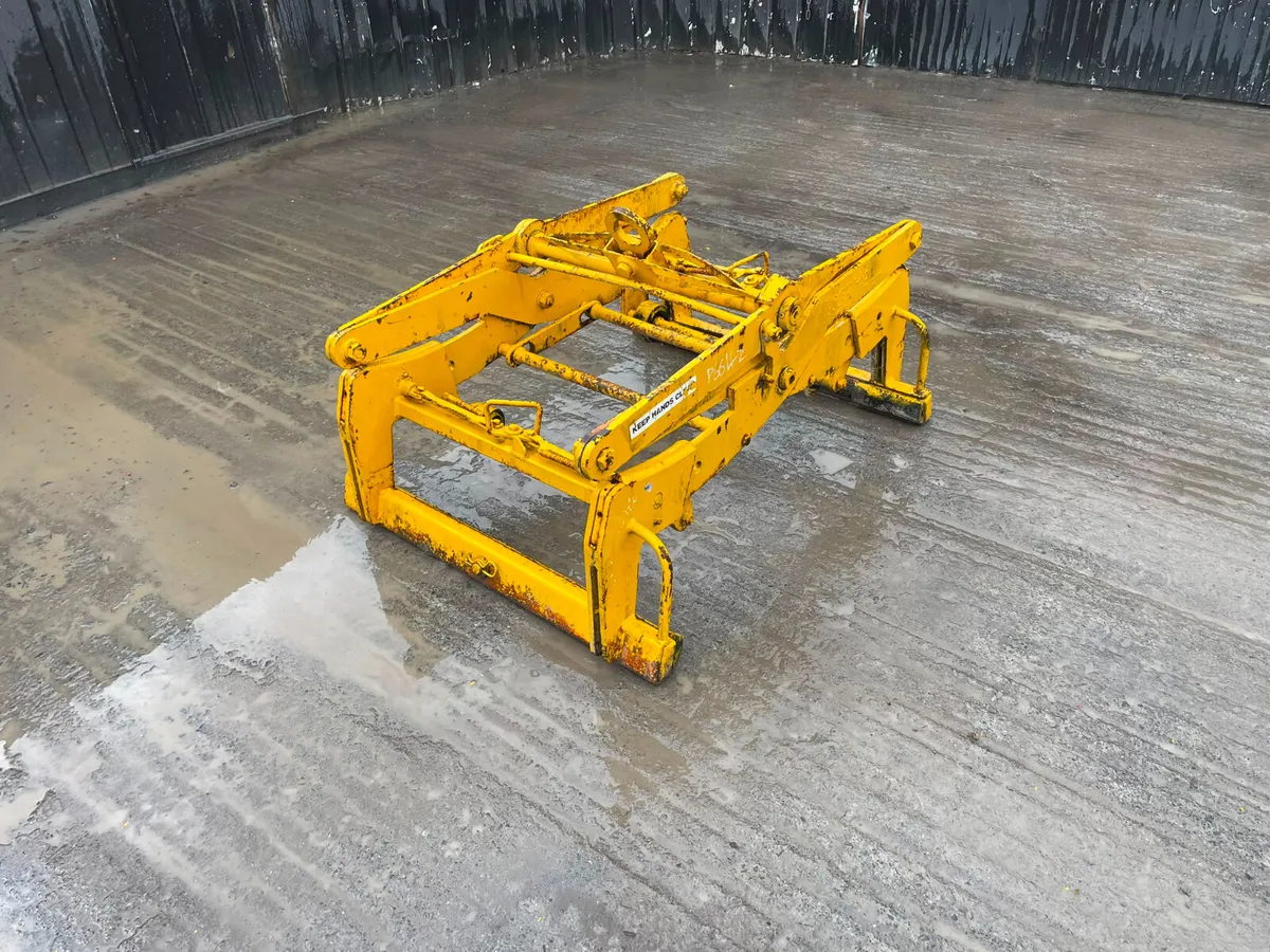 Manual Block Grab - Image 1