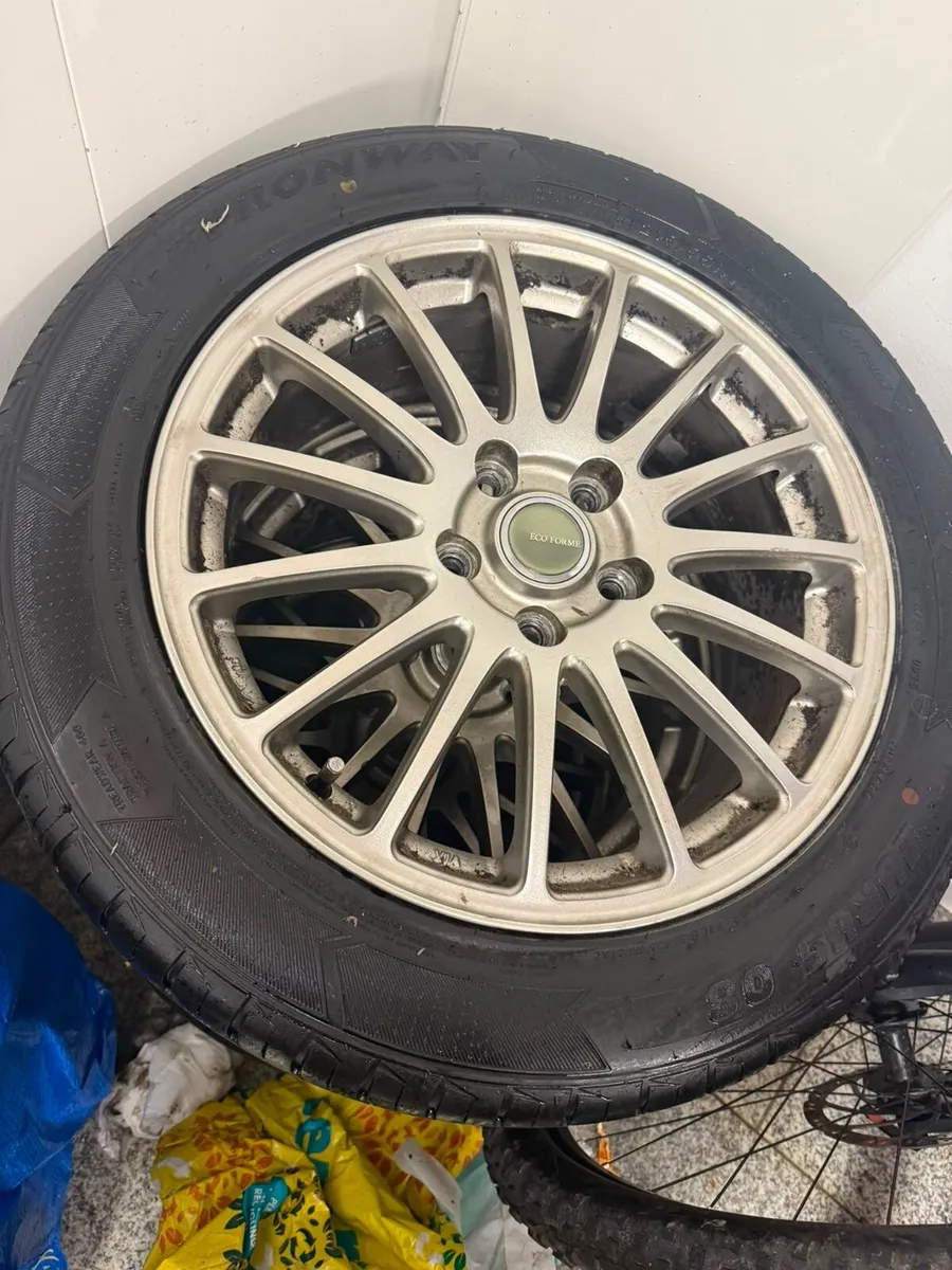 Alloy wheels - Image 1