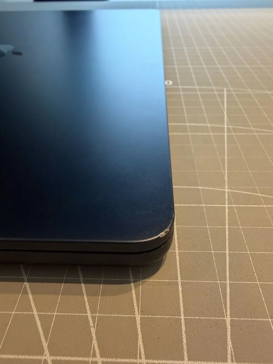 MacBook Air 15' M2 8GB (2023) - Image 4