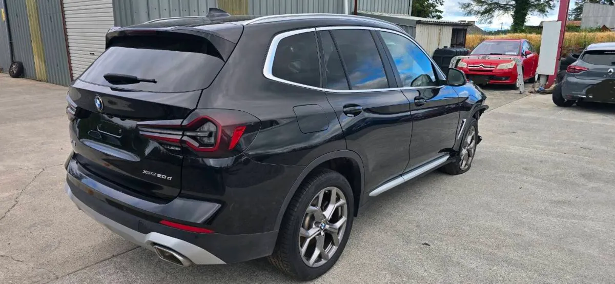 221 BMW X3 AUTO - Image 3
