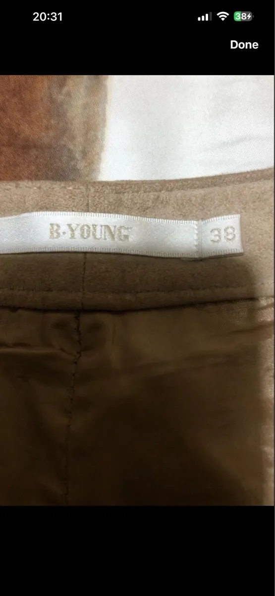 Ladies leather trousers size 10 €15 - Image 4