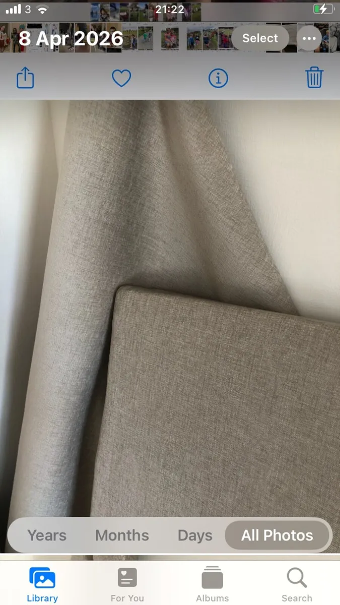 4 newly covered cushions plus 17 feet material - Image 1