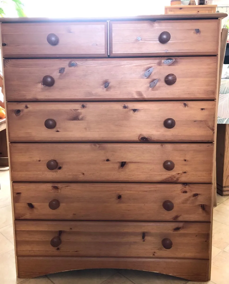 Chest of drawers - Image 1