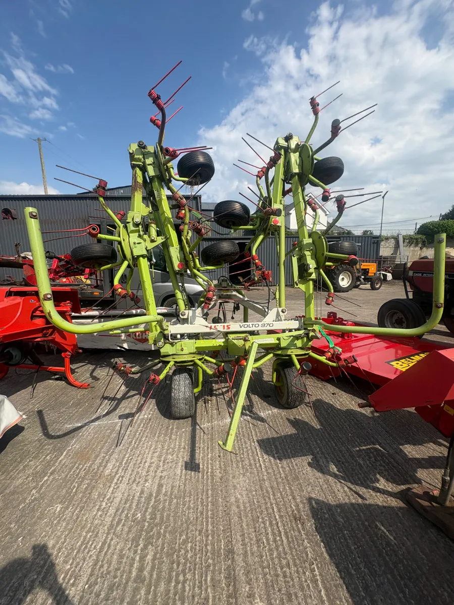 CLAAS VOLTO  970 TEDDER - Image 2