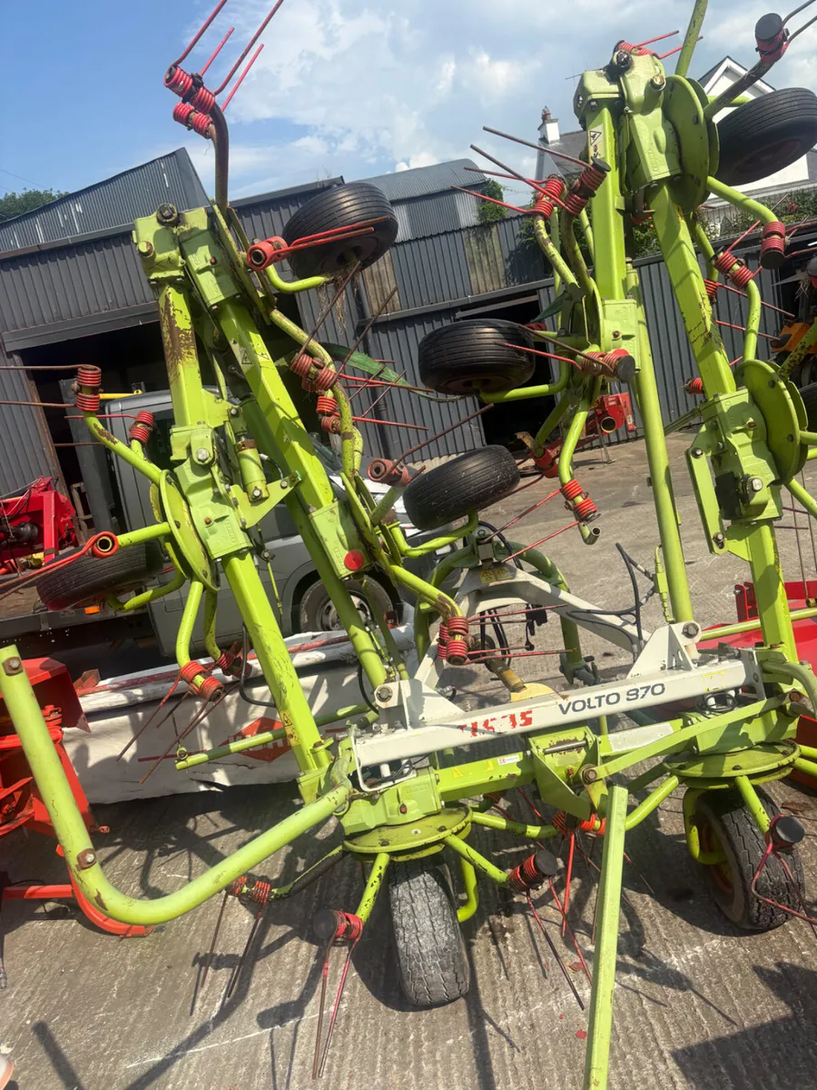 CLAAS VOLTO  970 TEDDER - Image 1