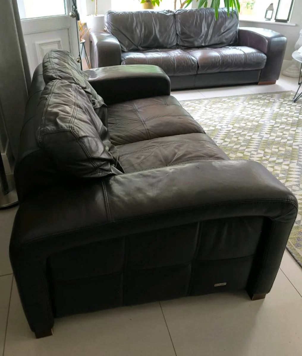 Sofas x 2, brown 100% leather, 2 & 3 seater - Image 1