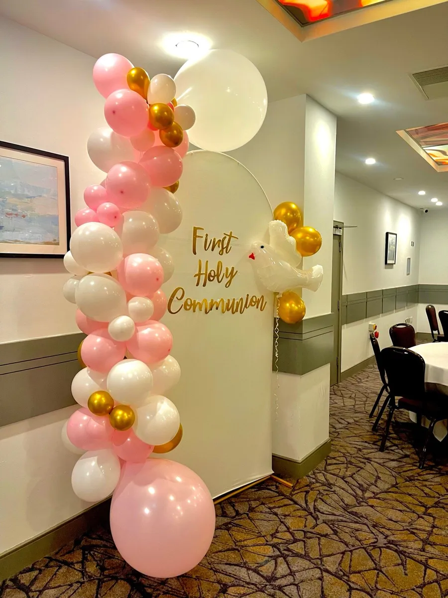 Balloons/Backdrops for Hire - Image 3