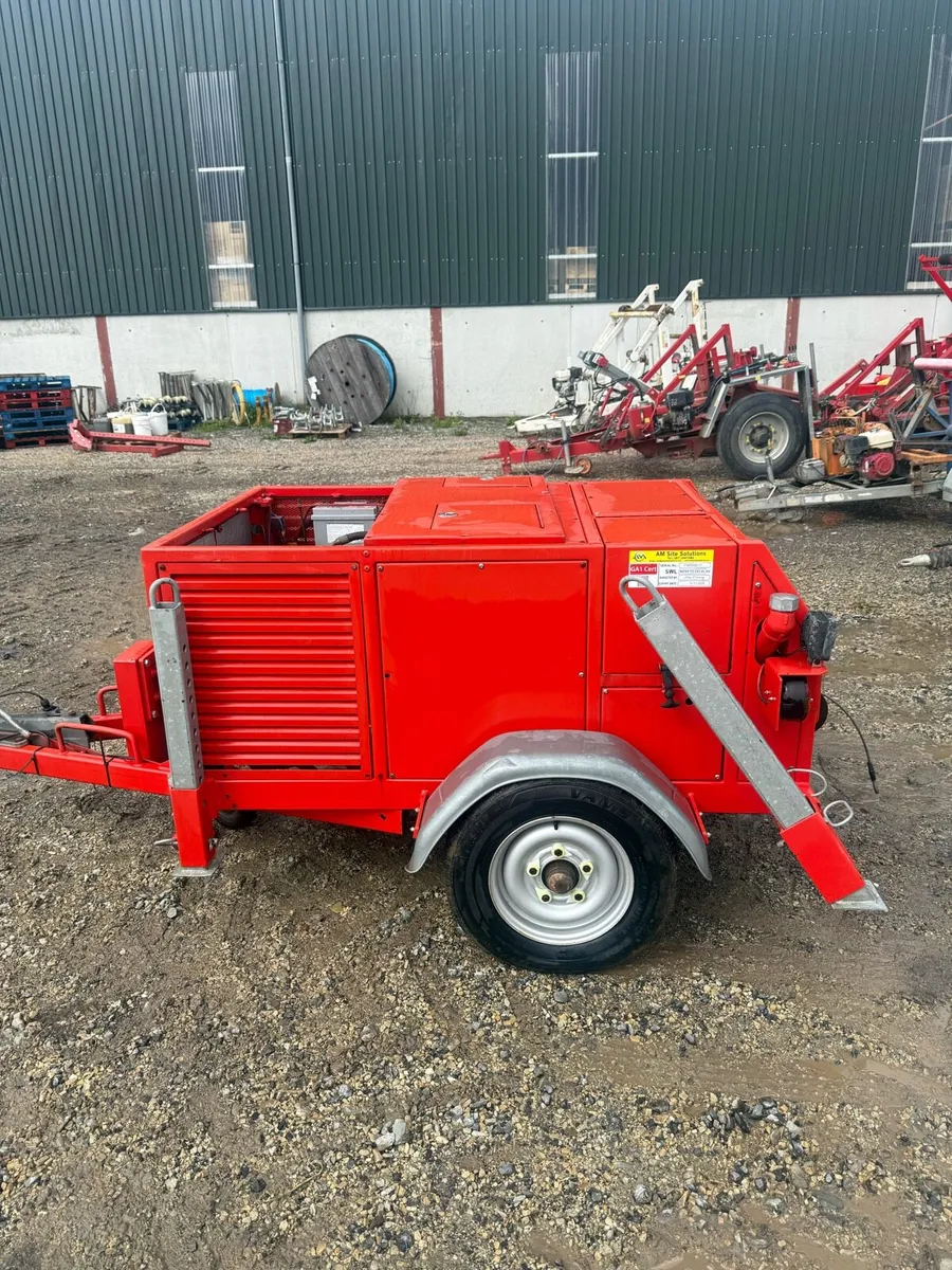 2.5T Cable Winch Diesel - Image 1