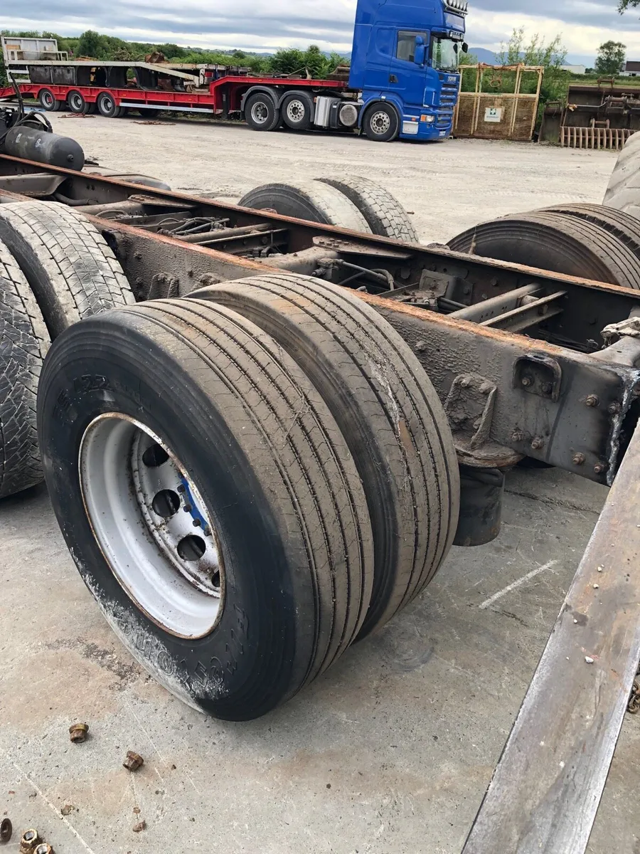 Twin wheel tag axle - Image 2