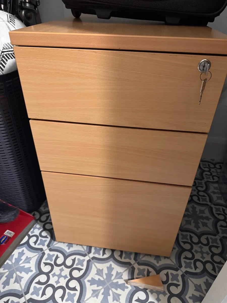 Filing Cabinet - Image 2
