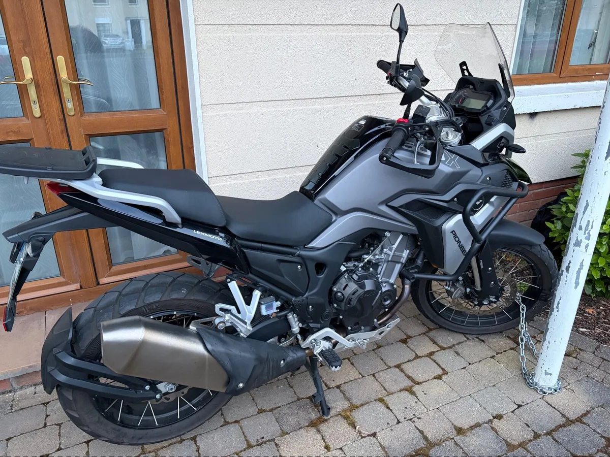 Motorbike lexmoto Pioneer 500X 2023 - Image 3