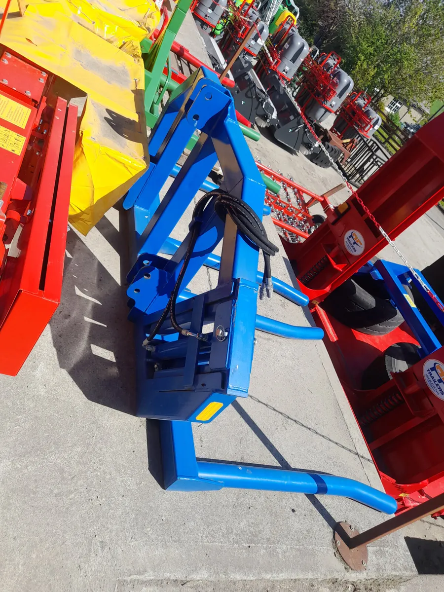 Oshea hydraulic Bale handler - Image 2