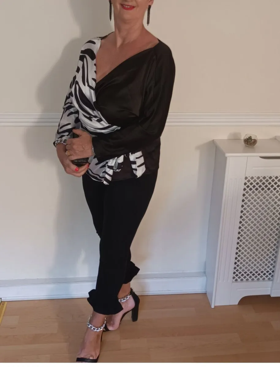 Full outfit for sale - Image 2